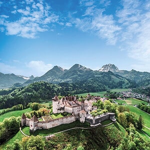 Scenic castle gruyères